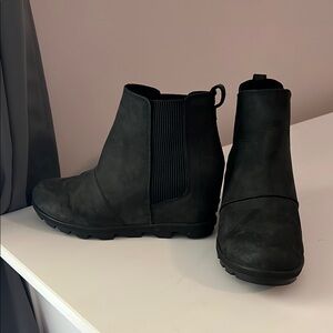 Sorel EVIE Chelsea Wedge Boots